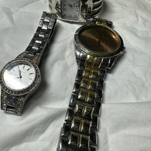 Collections of broken Geneva Silver and Gold Tone Men's Watch